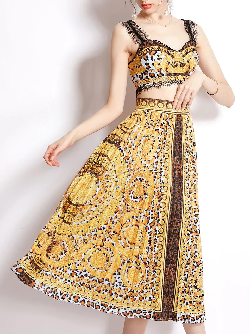 2PS Yellow Lace Strap Leopard Print Sleeveless Top And Pleated Skirt Set