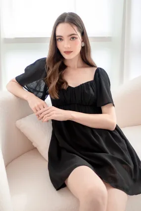 ALLIE SLEEVED BABYDOLL DRESS IN BLACK