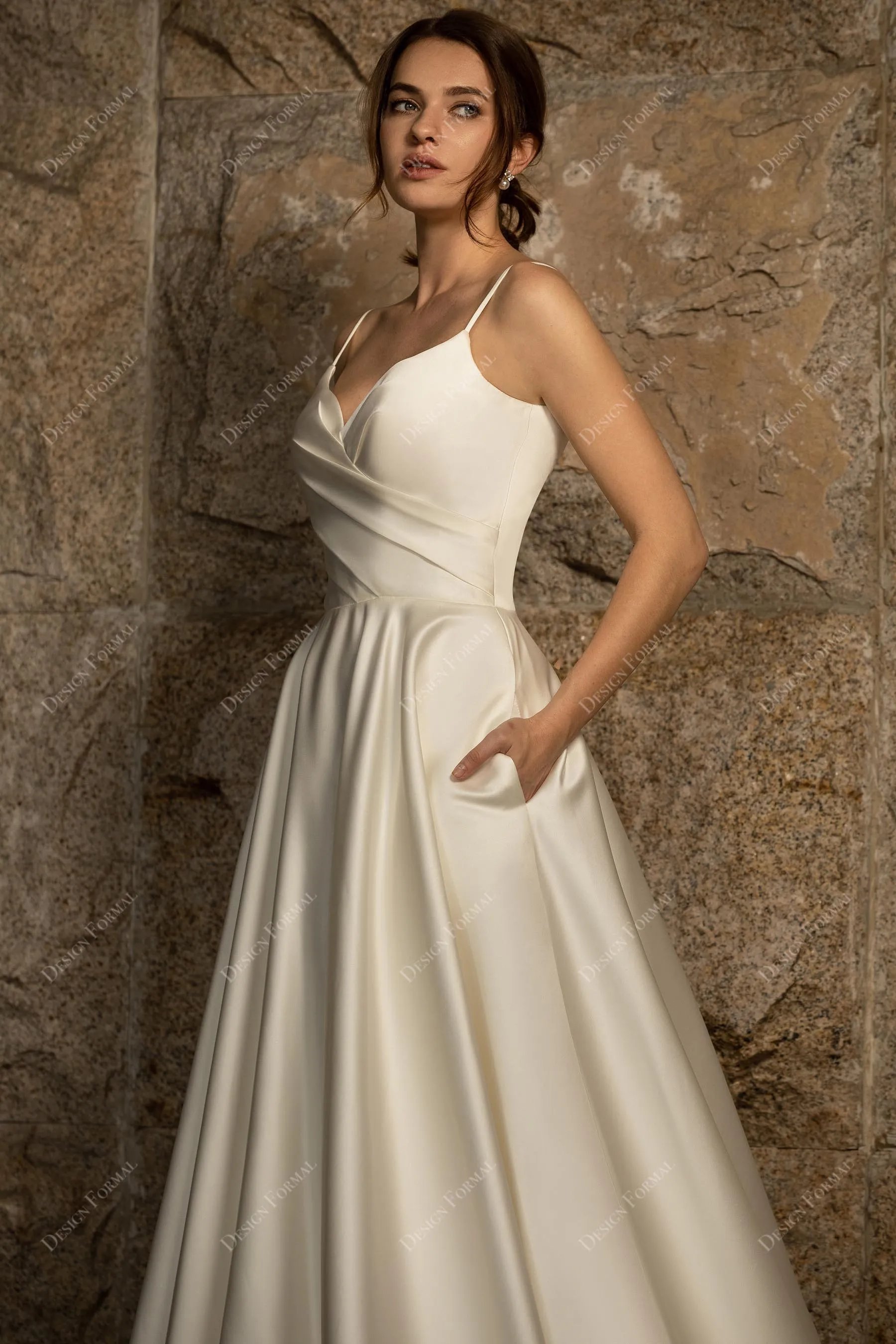 Ivory Classic Spaghetti Strap Pockets Pleated Wedding Ball Gown