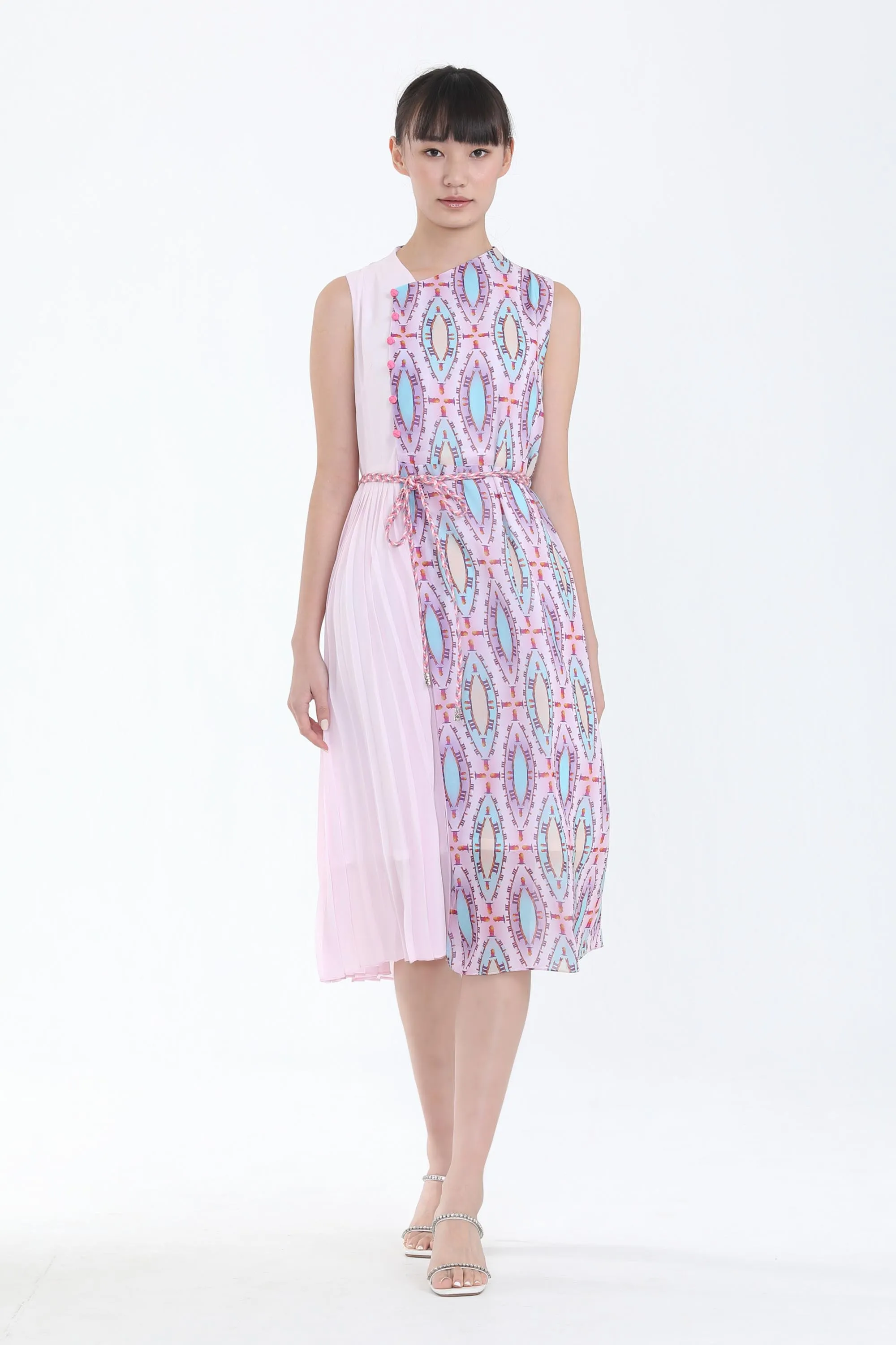 Katherine Marina Bay Sands Vertical Print Pleated Dress