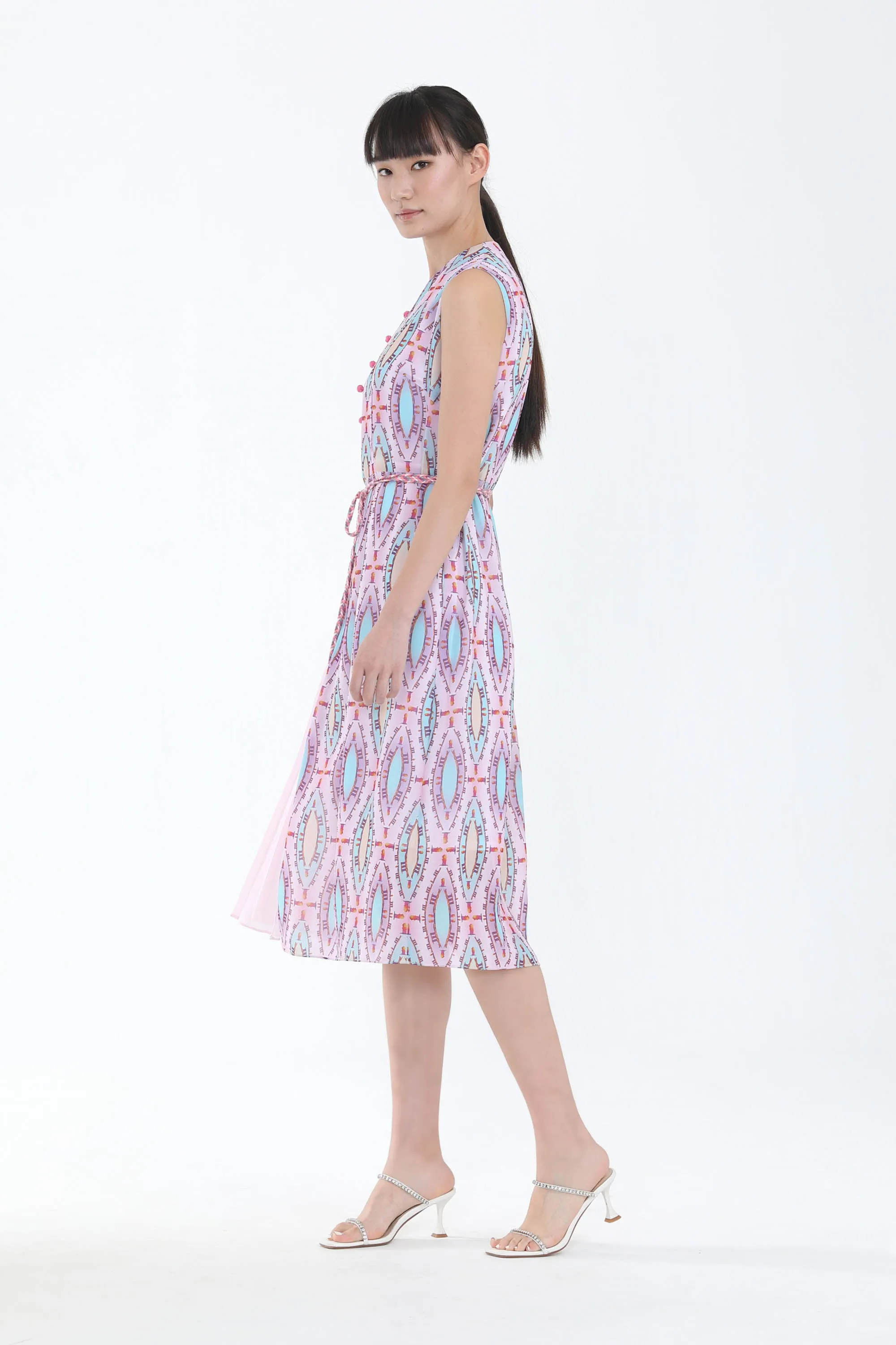 Katherine Marina Bay Sands Vertical Print Pleated Dress