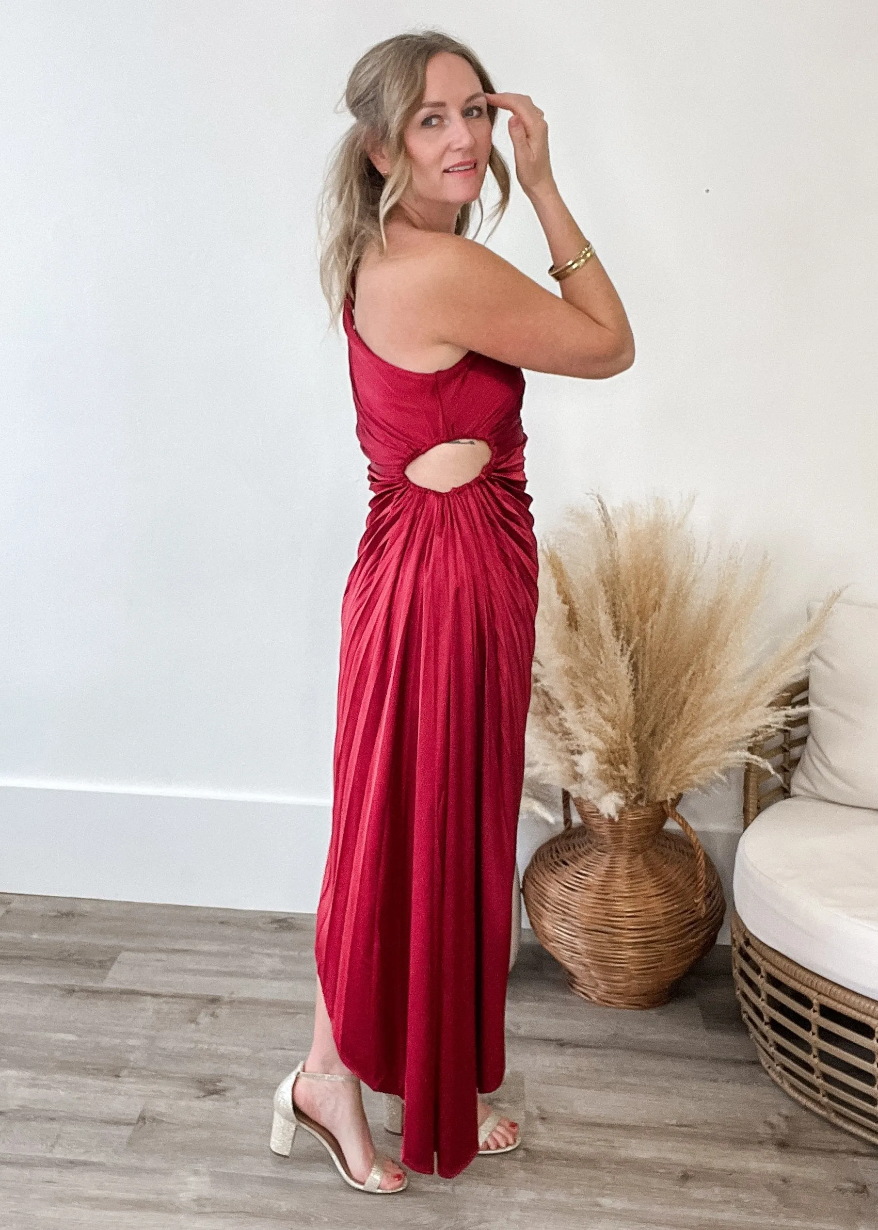 One Shoulder Pleated Dress - Wine