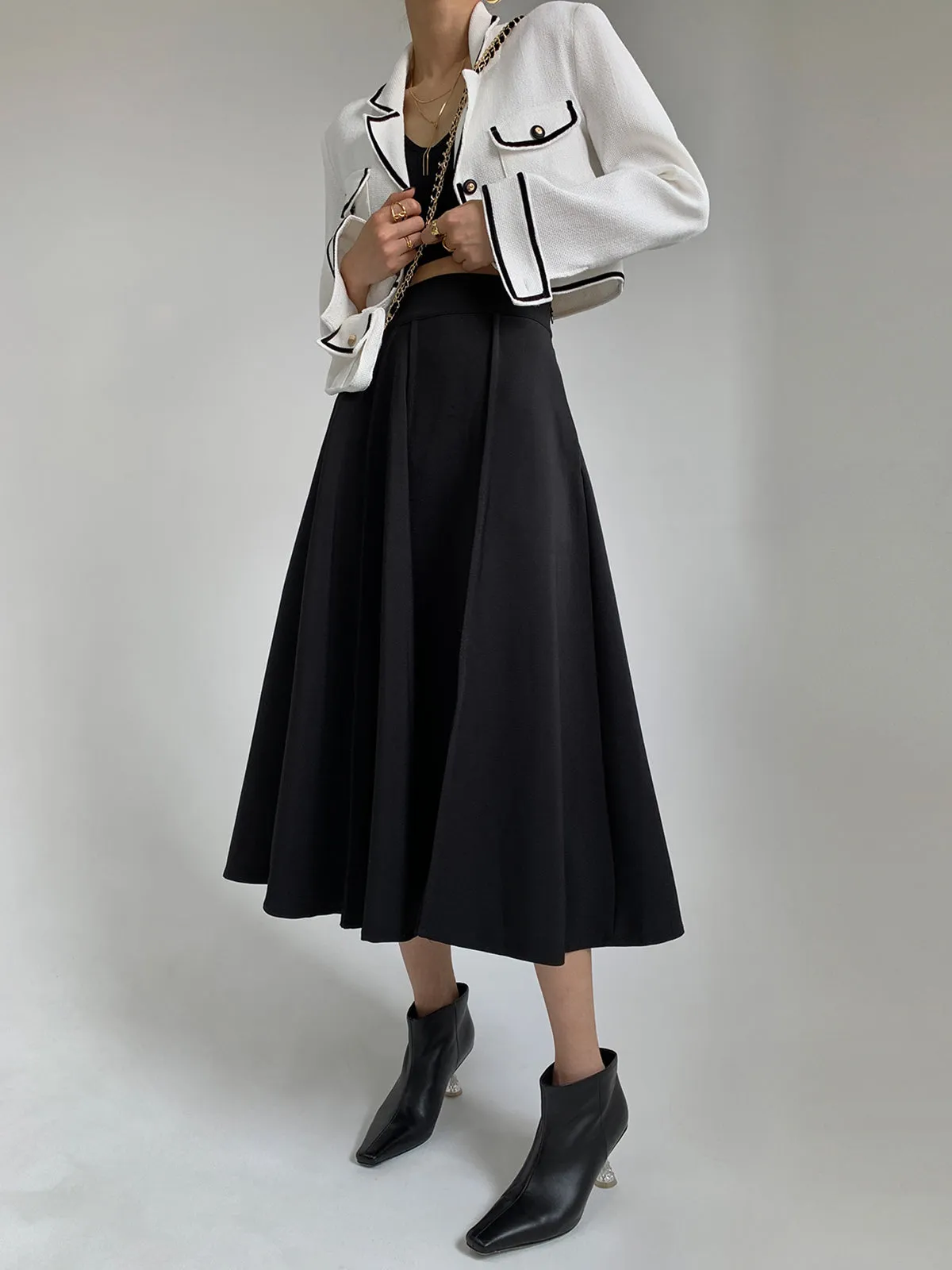 Pleated High Rise Umbrella A-Line Midi Skirt - Black