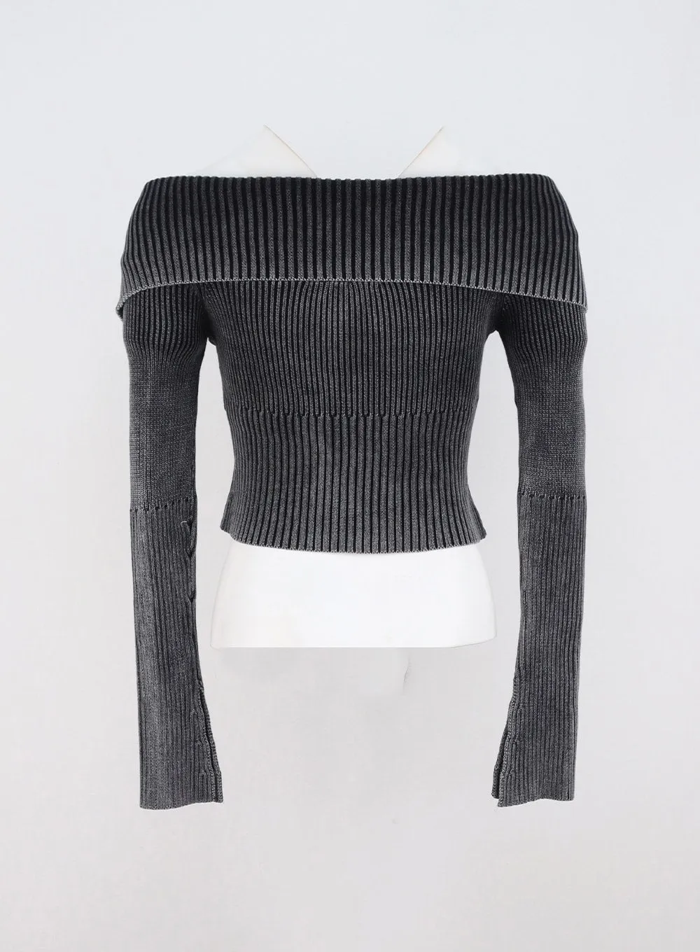 Ribbed Off-shoulder Zip-Up Sweater CS326