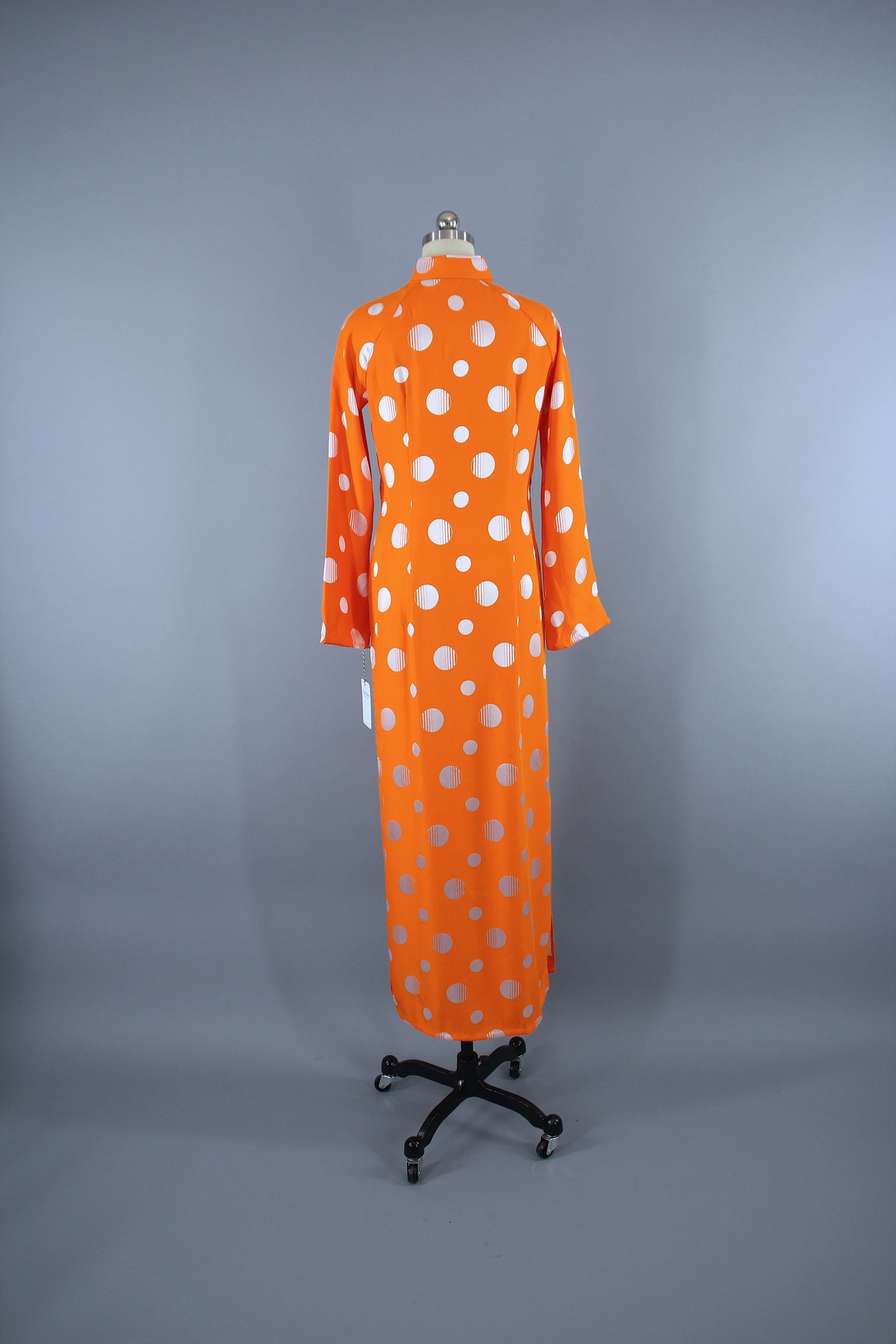 Vintage 1970s Ao Dai Vietnamese Dress / Orange